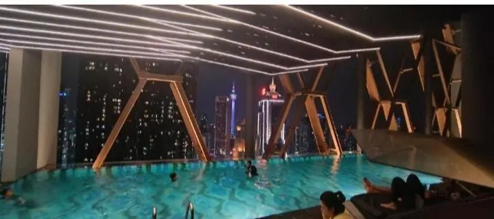 Scarletz Suites Klcc Twin Tower By Wonder Kuala Lumpur